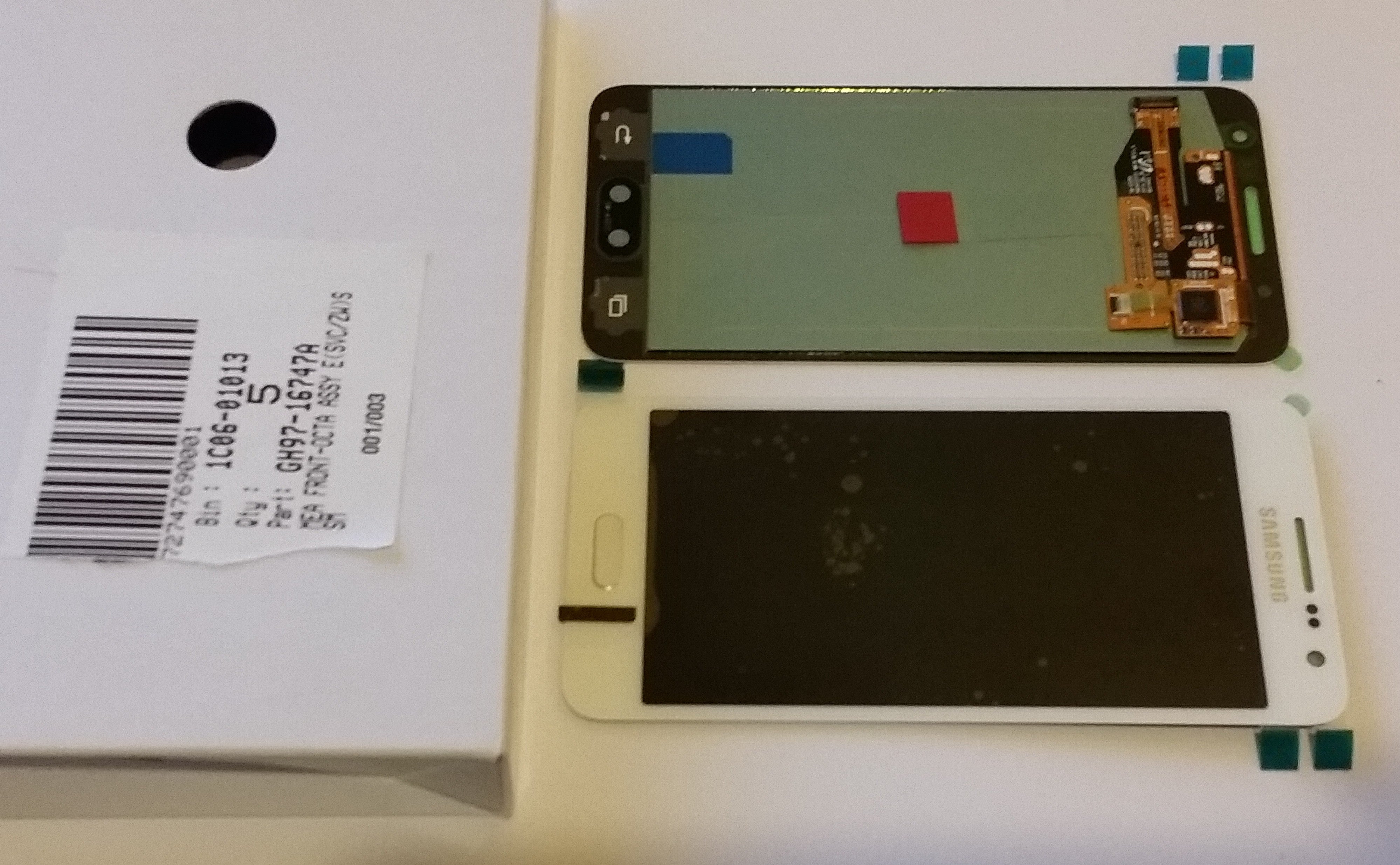 Samsung Galaxy A3 SM-A300 Lcd Touch Screen Display Complete Original Genuine White Replacement