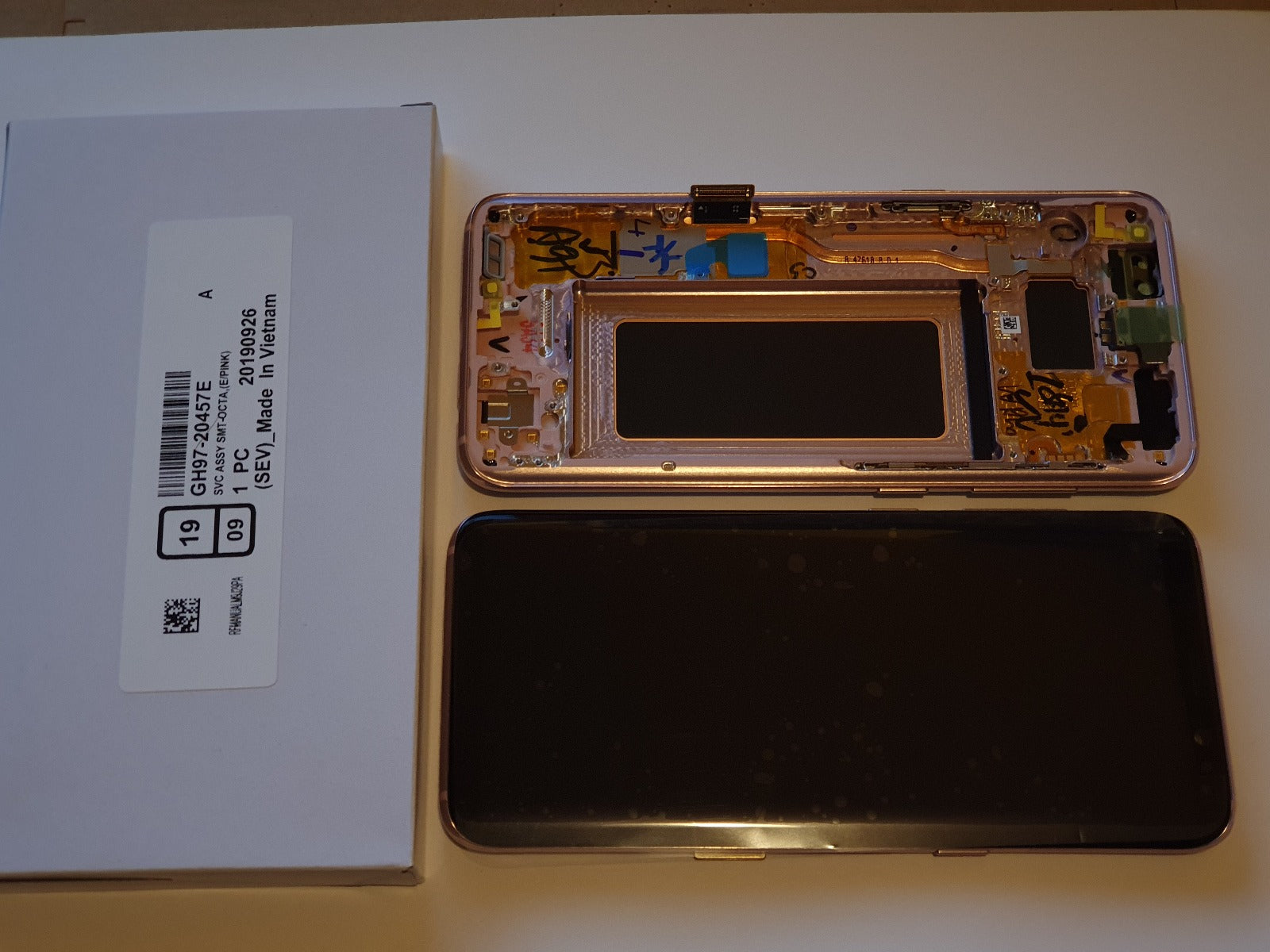 Samsung Galaxy S8 SM-G950F Lcd Touch Screen Display Complete Original Genuine Pink With Frame