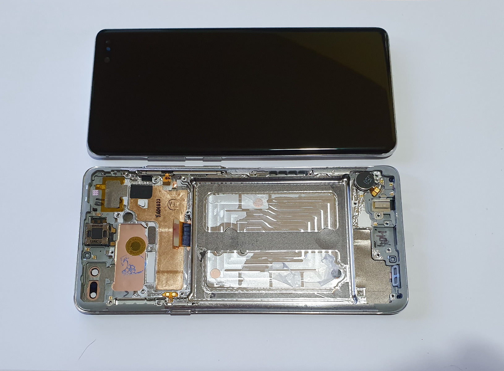 Samsung Galaxy S10 5G SM-G977F Lcd Touch Screen Display Complete Original Genuine Crown Silver With Frame OFF NEW PHONE