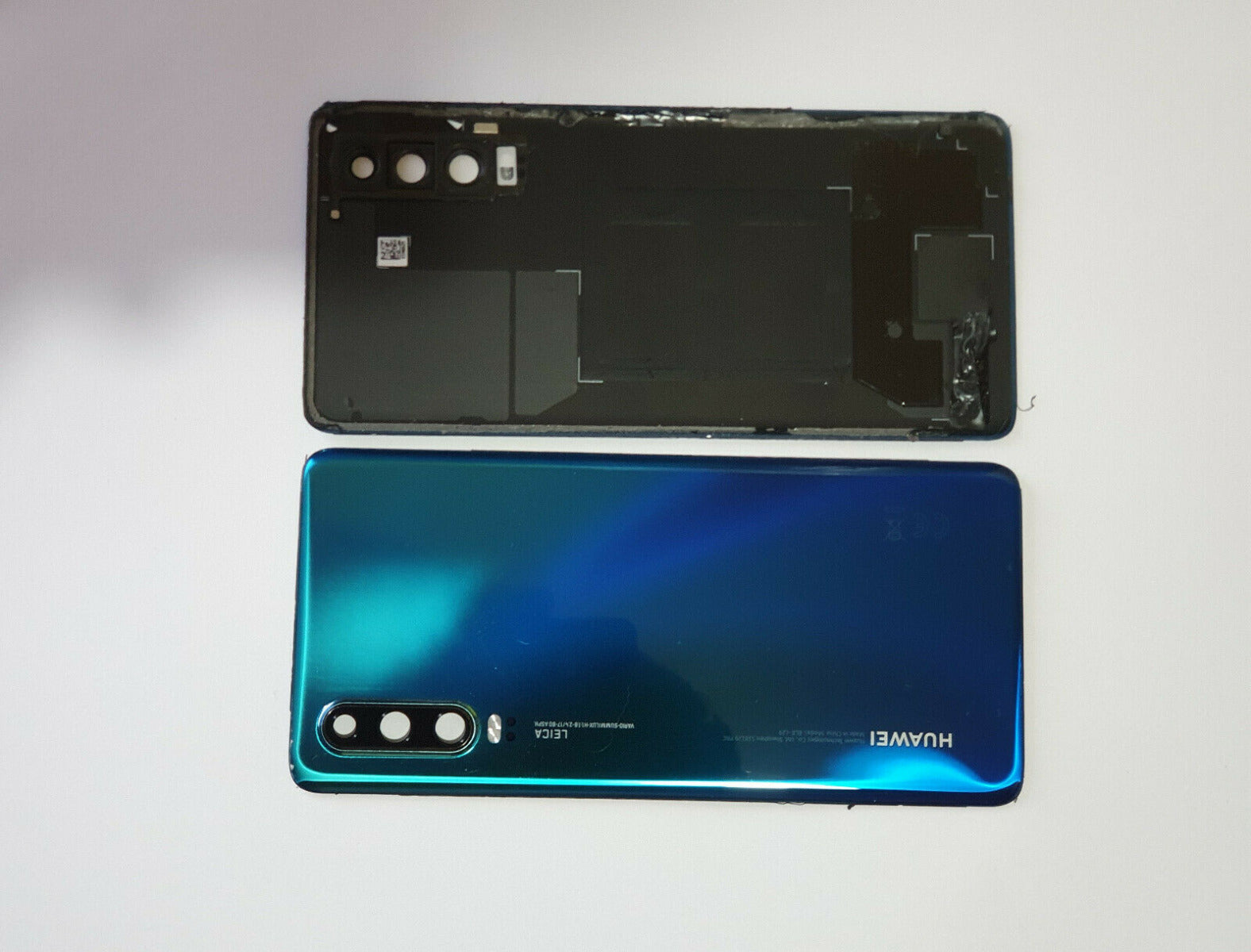 14 DAY Huawei P30 Back Rear Battery Cover Chassis Frame Housing Original Genuine Complete Replacement Aurora Blue Like New