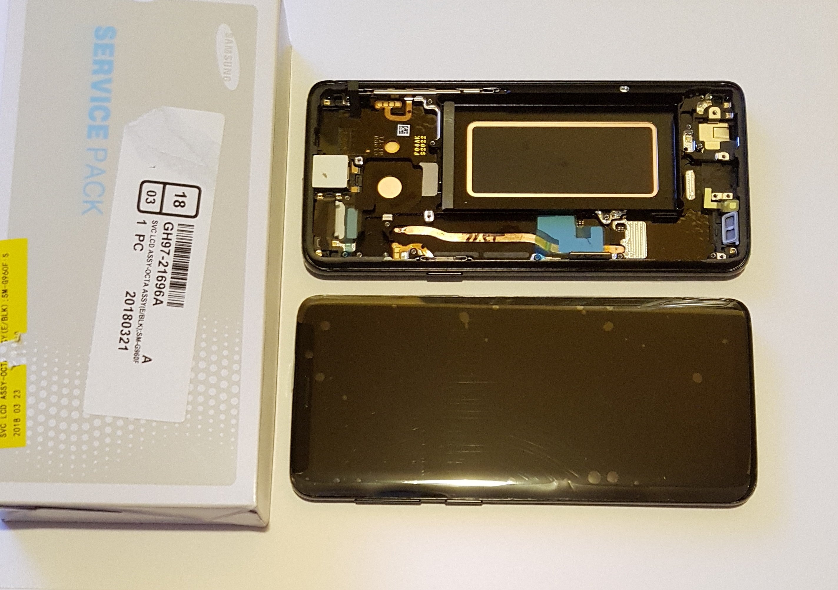 Samsung Galaxy S9 SM-G960F Lcd Touch Screen Display Complete Original Genuine Black With Frame